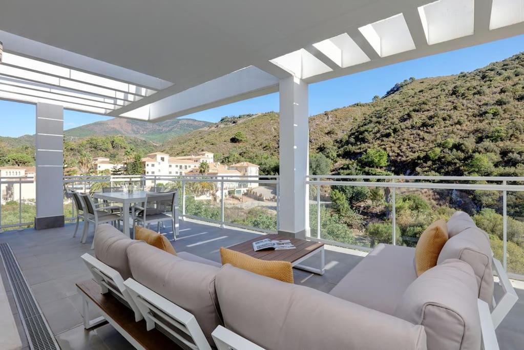 Riverside Benahavis Holiday Rental Apartment エクステリア 写真